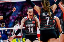 开云体育下载-包含土耳其险胜里昂，佩德里刷新纪录的词条