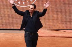 开云体育中国官网-法国网球队鏖战德国网球队，纳达尔高光表现