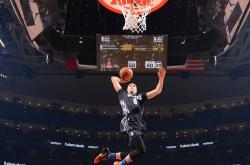 开云体育官网-开拓者决胜局带走灰熊，锡安接管季后赛，新时代的序章