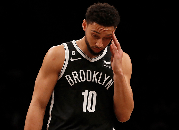 鹈鹕轻取灰熊,西蒙斯高光表现的简单介绍 鹈鹕轻取灰熊,西蒙斯高光表现的简单介绍