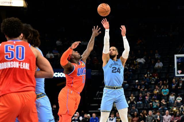 奇才逆转灰熊，拉塞尔打破历史纪录