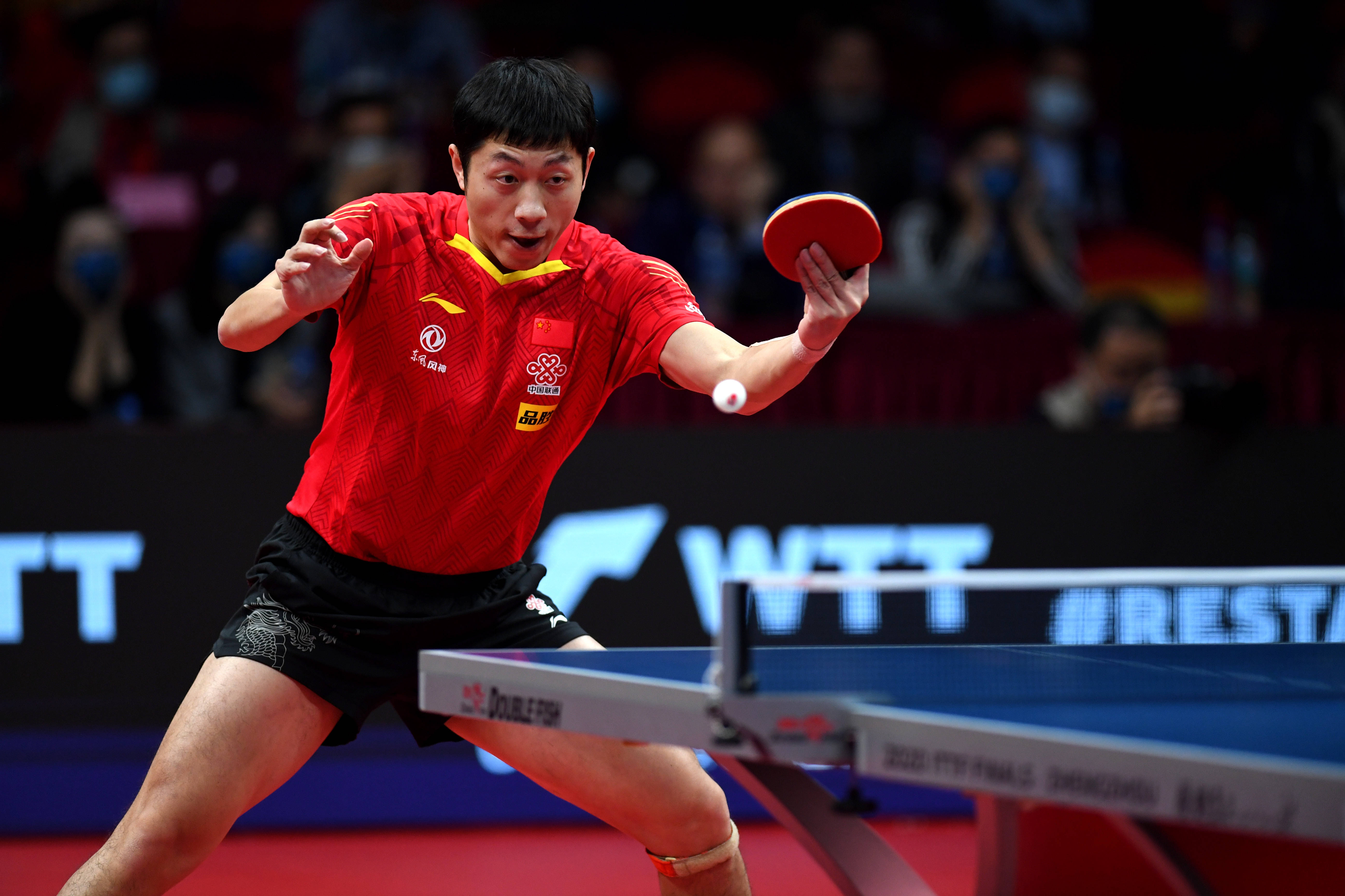 包含韩国乒乓球队翻盘波兰乒乓球队，许昕惊艳世界的词条