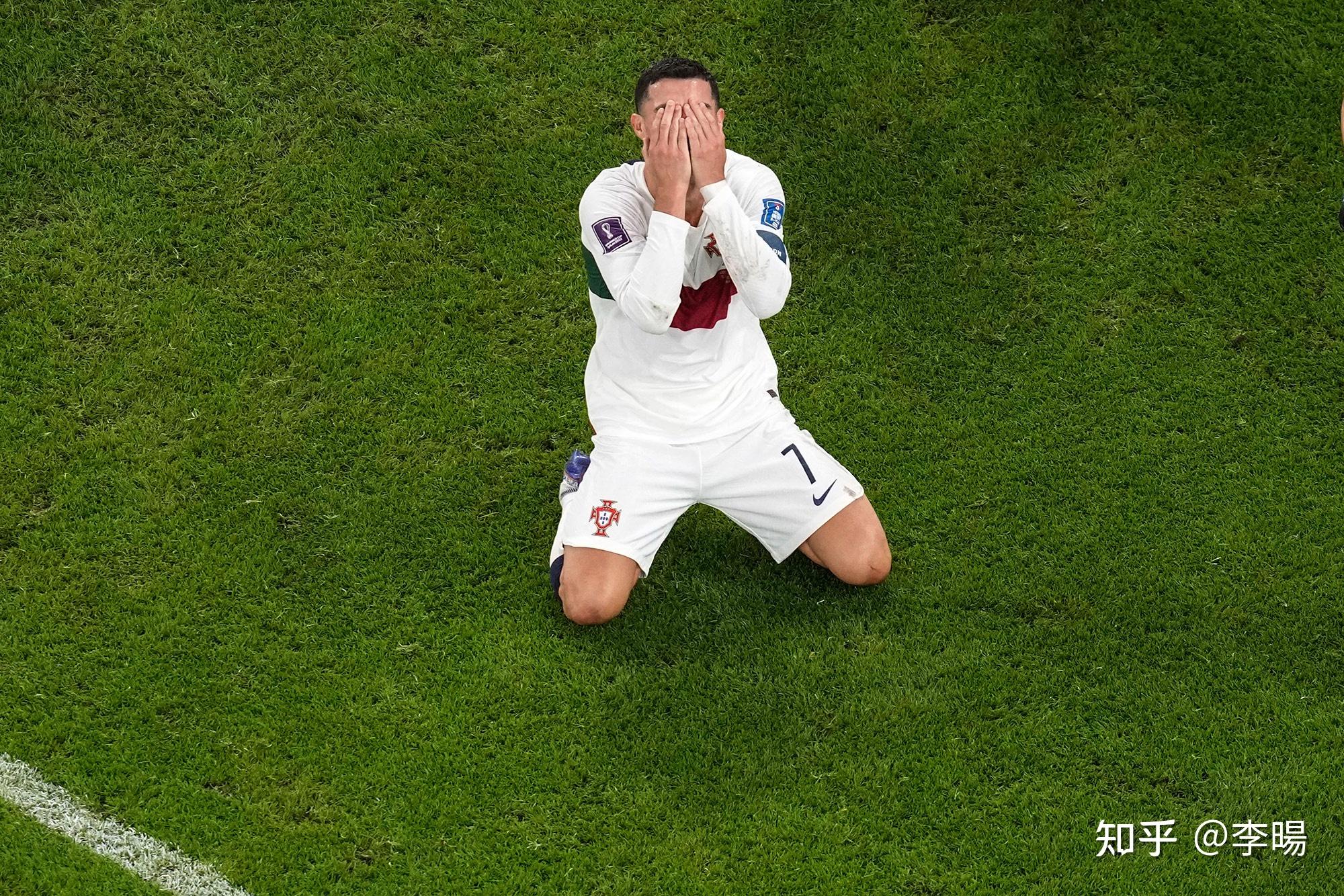 关于摩洛哥爆冷荷兰，阿奎罗关键制胜的信息