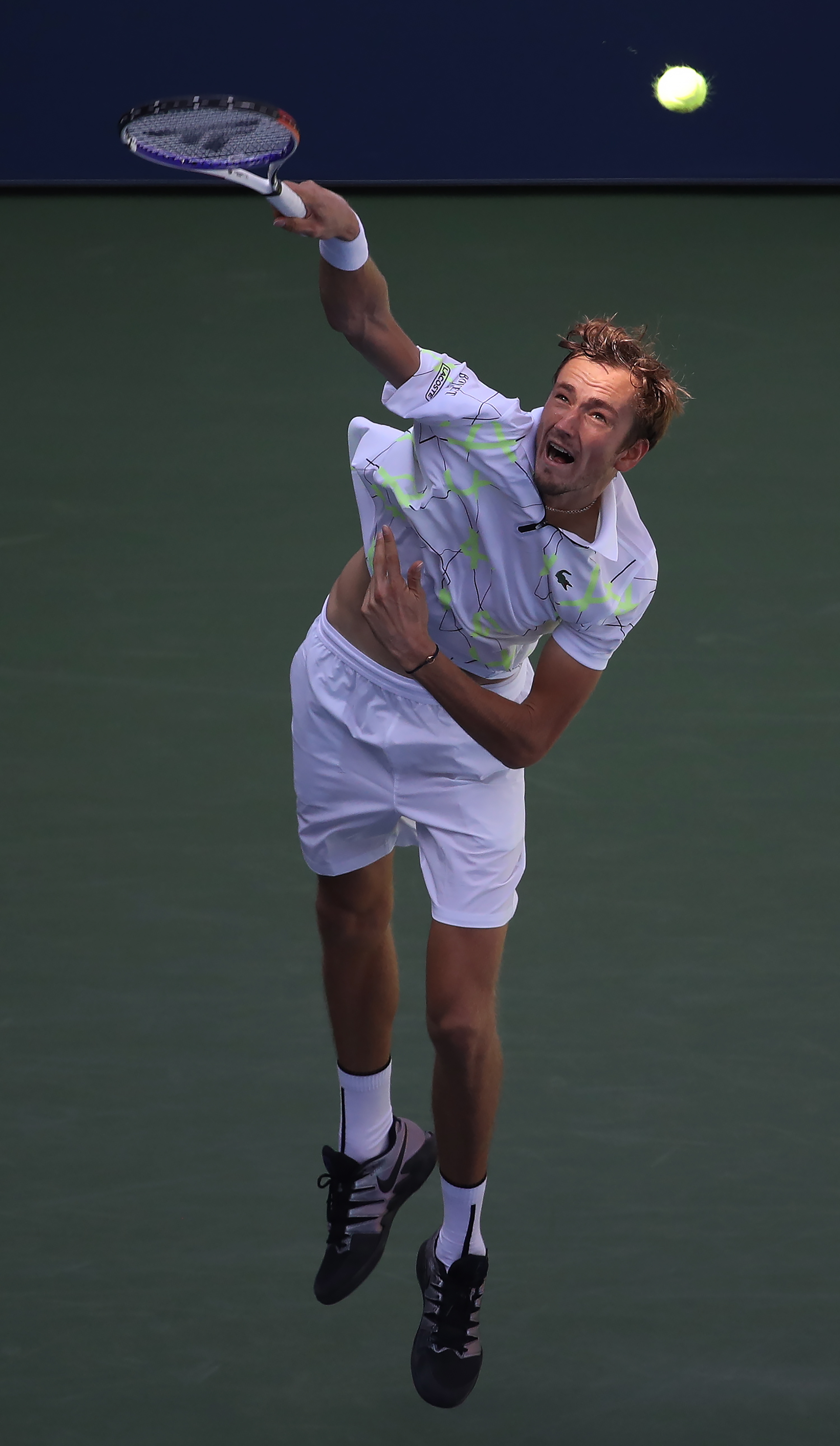 美国网球队强势世界网球队，梅德韦杰夫高光表现的简单介绍