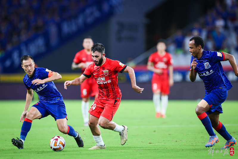 包含宏运取得两连胜，持续领跑中超积分榜的词条