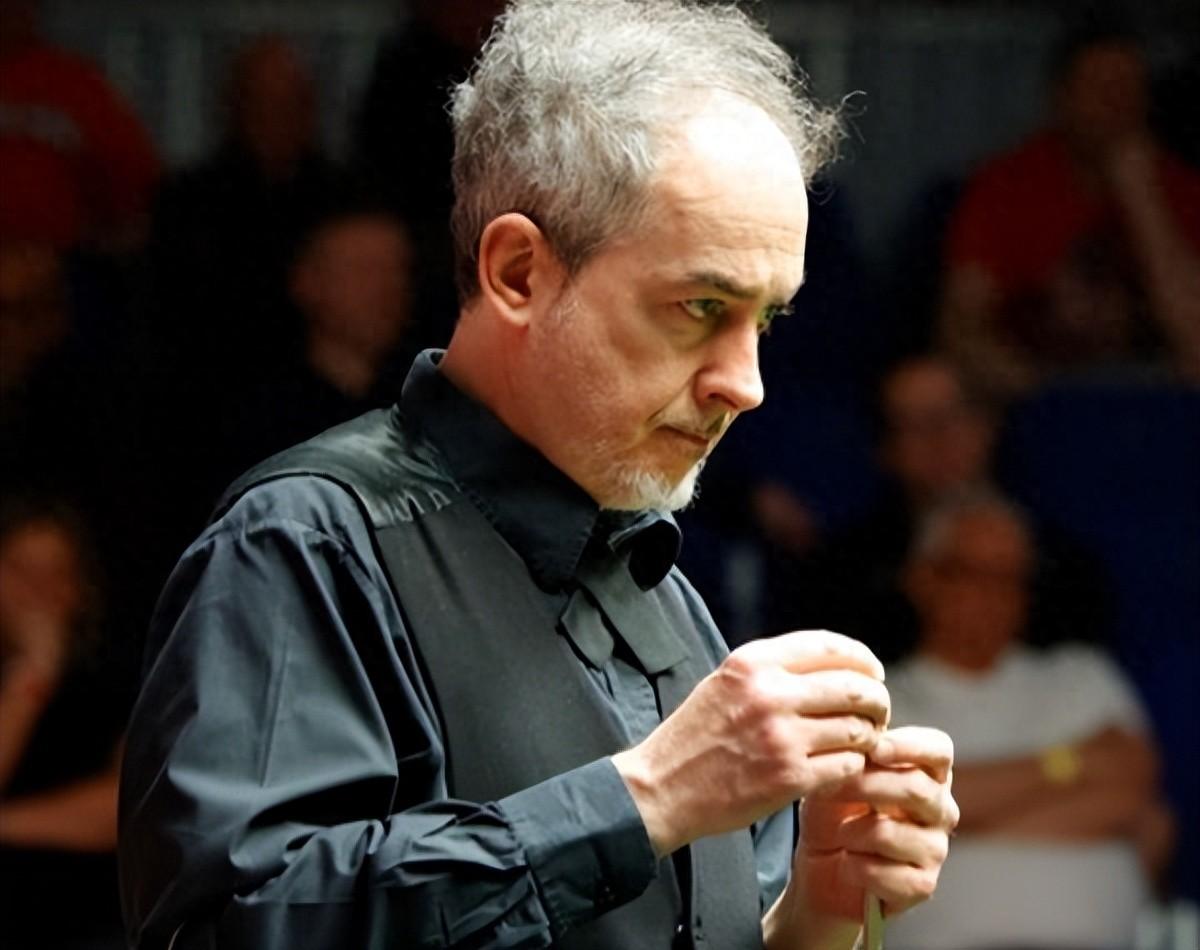 包含锡永吉多次反超，战平对手喜忧参半的词条