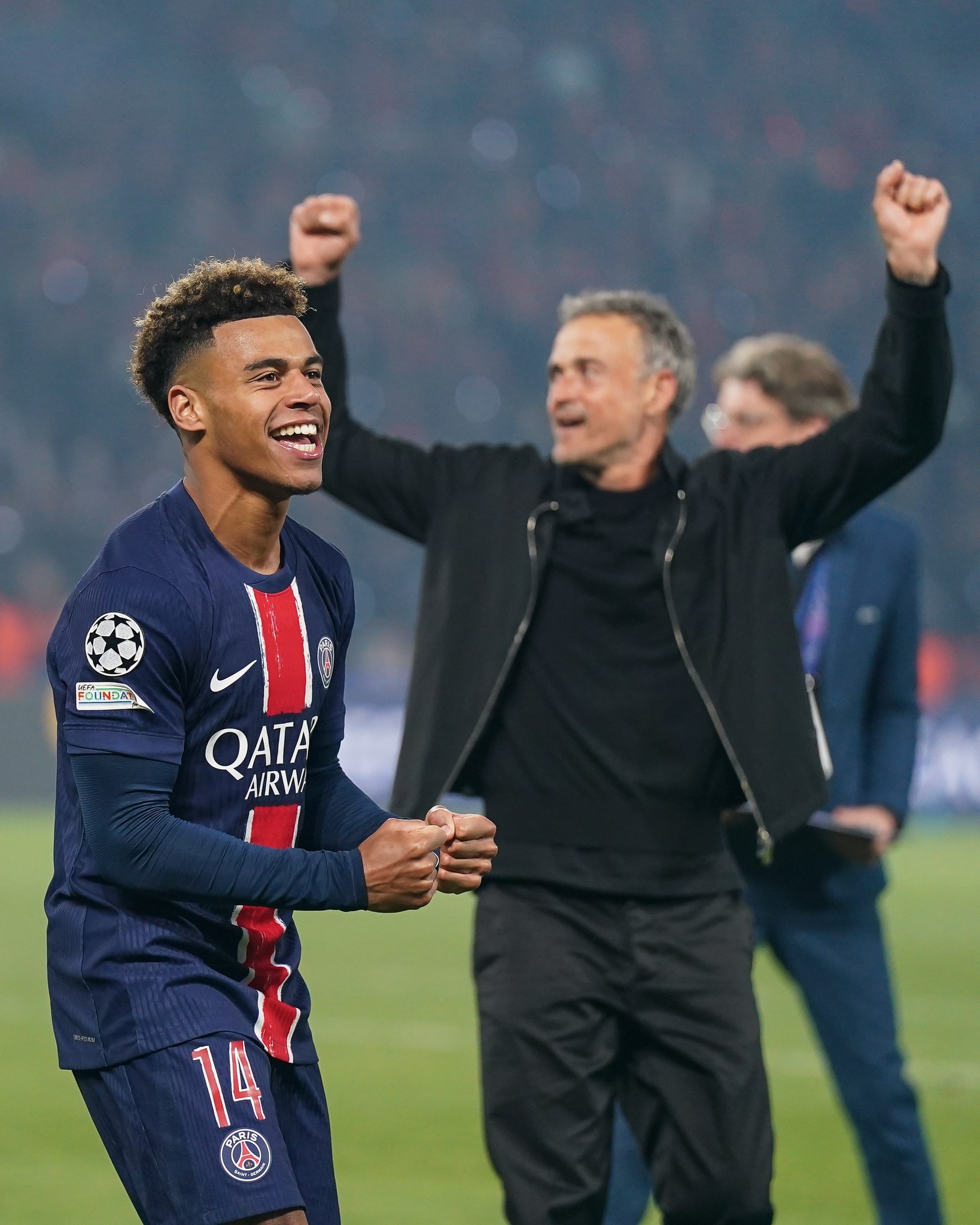 包含巴黎锋线火力全开，迎接挑战的词条