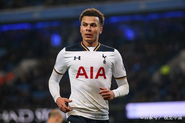 包含热刺血洗卡迪夫城，重返英超前四位置的词条