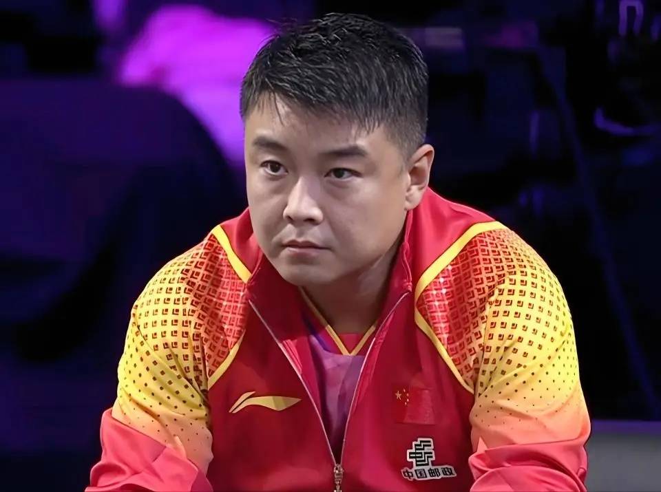 英格兰队逆转中国队，王皓带队取胜