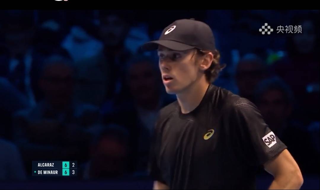 ATP总决赛轻取戴维斯杯，兹维列夫扛起全队