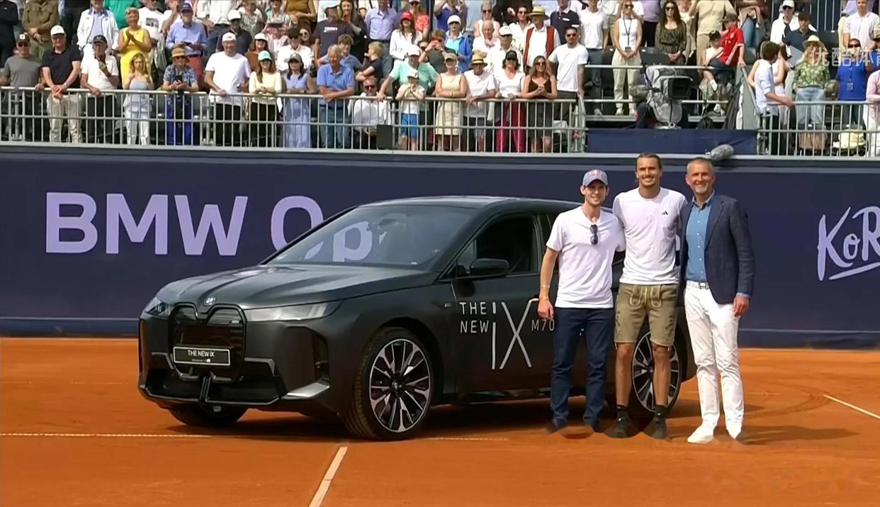 德国网球队绝地反击英国网球队，兹维列夫完成帽子戏法的简单介绍