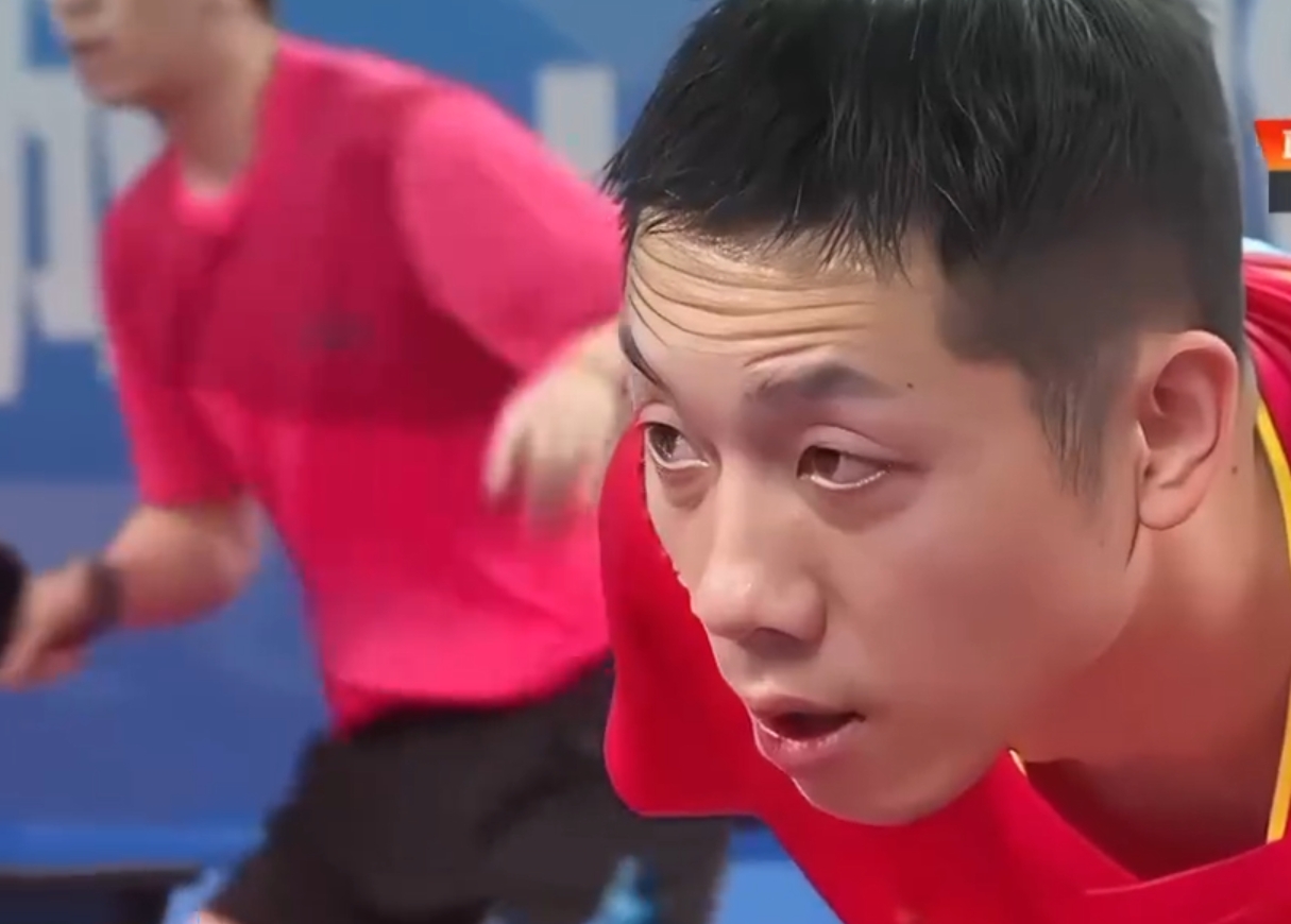 包含波兰乒乓球队翻盘法国乒乓球队，许昕惊艳世界的词条