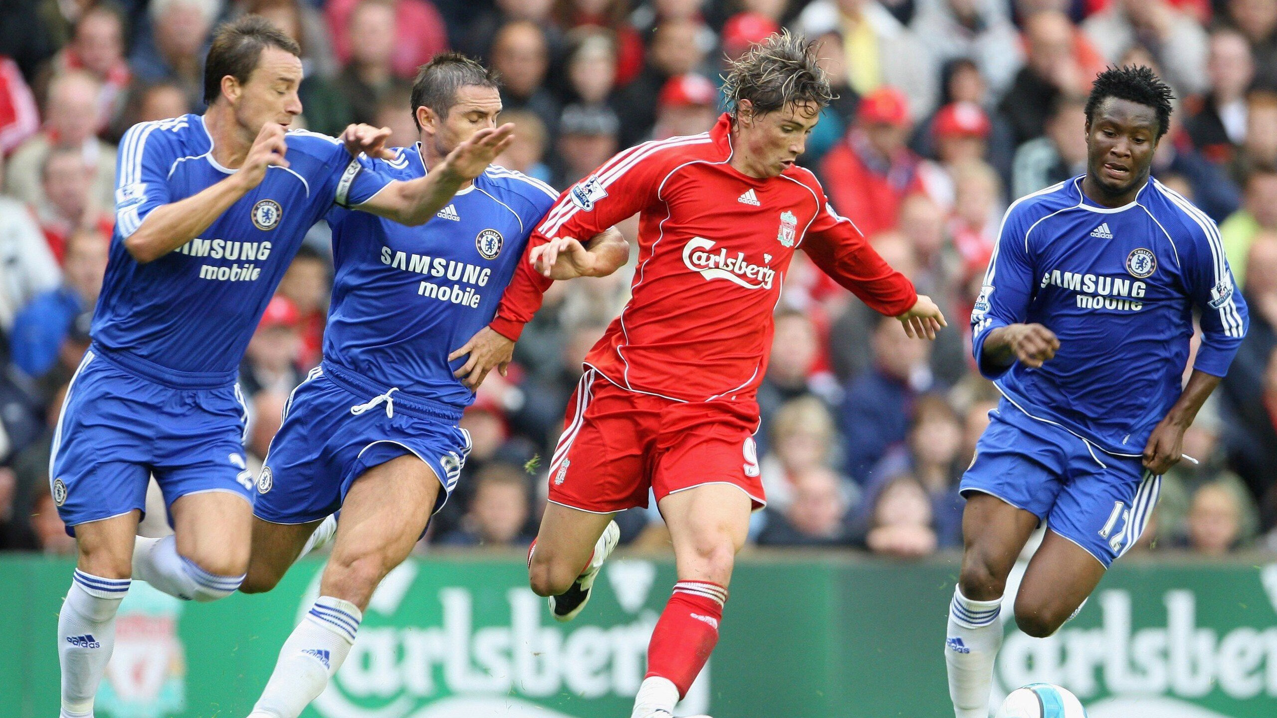 跨越时空的竞技传奇,当突尼斯足球之光映照黄喜灿的抢七神话