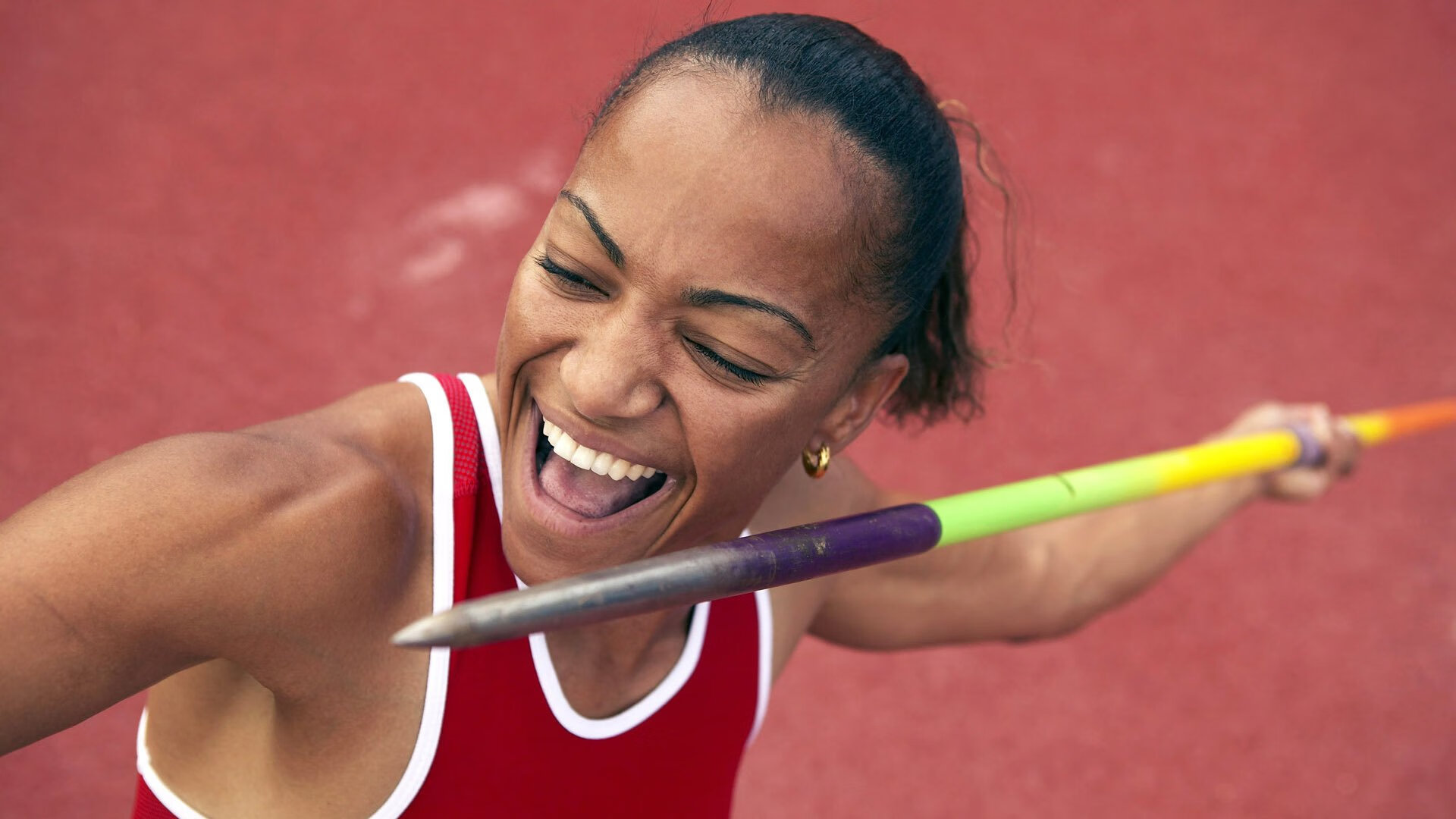 杰伦·格林末节狂飙锁定胜局，尼克斯主场大胜老鹰提前锁定季后赛席位